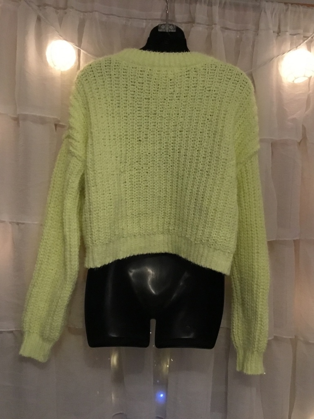 No boundaries Sweater Oversized medium - Picture 2 of 2